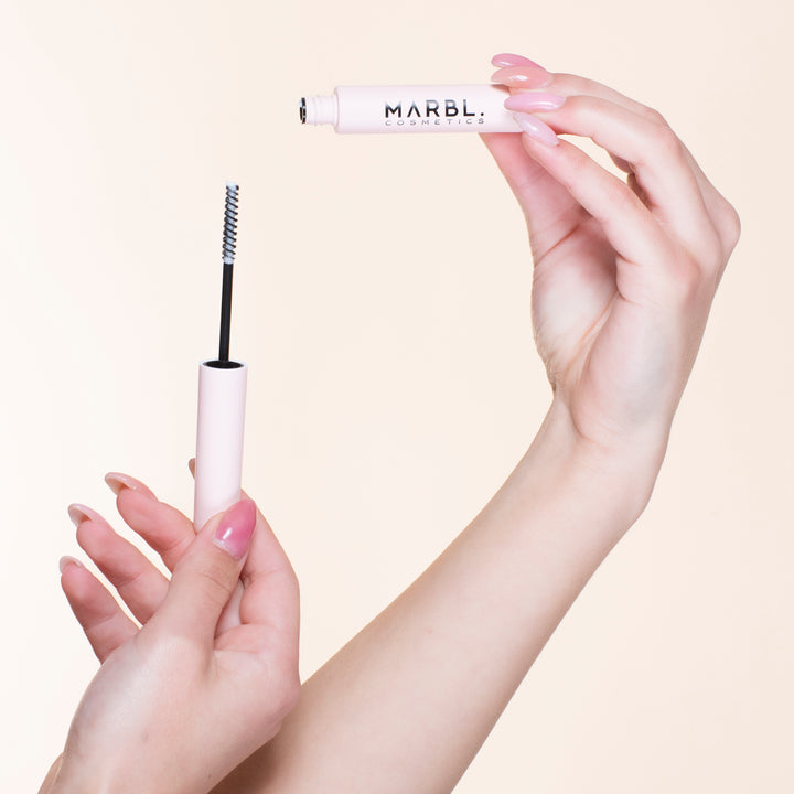 Fluffy & Sleek Brow Wax